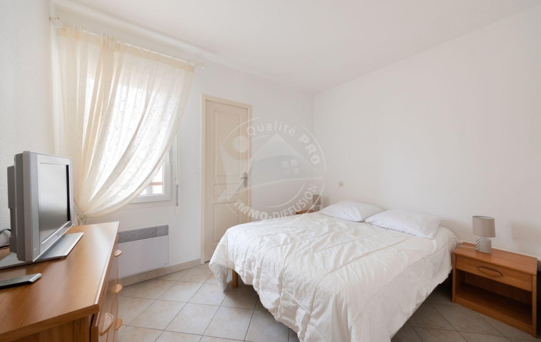 API AGENCE : Apartment | LE GRAU-DU-ROI (30240) | 59 m2 | 380 € 