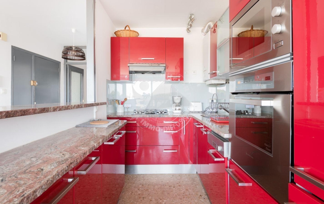 API AGENCE : Apartment | LE GRAU-DU-ROI (30240) | 78 m2 | 600 € 