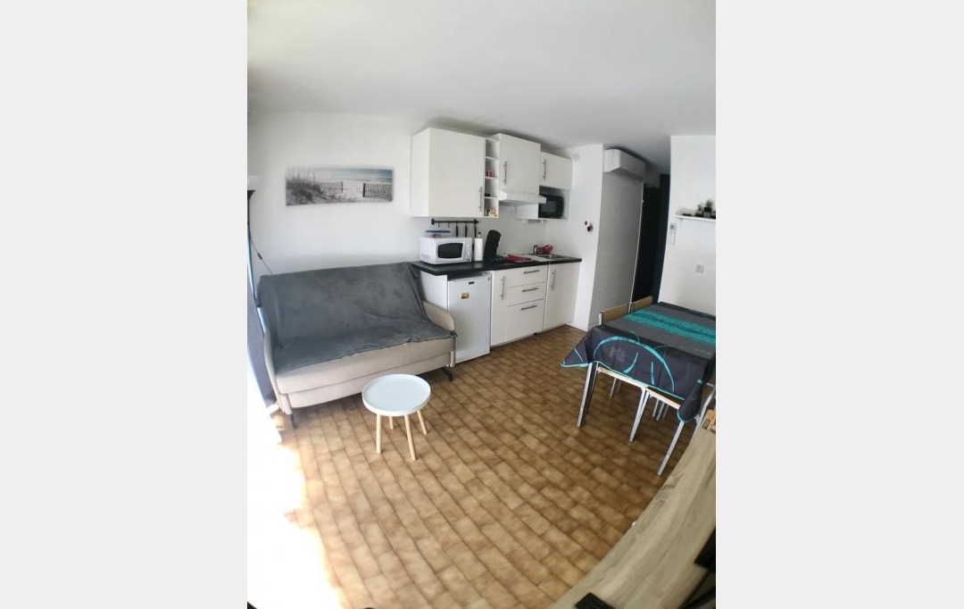 API AGENCE : Appartement | LE GRAU-DU-ROI (30240) | 23 m2 | 225 € 
