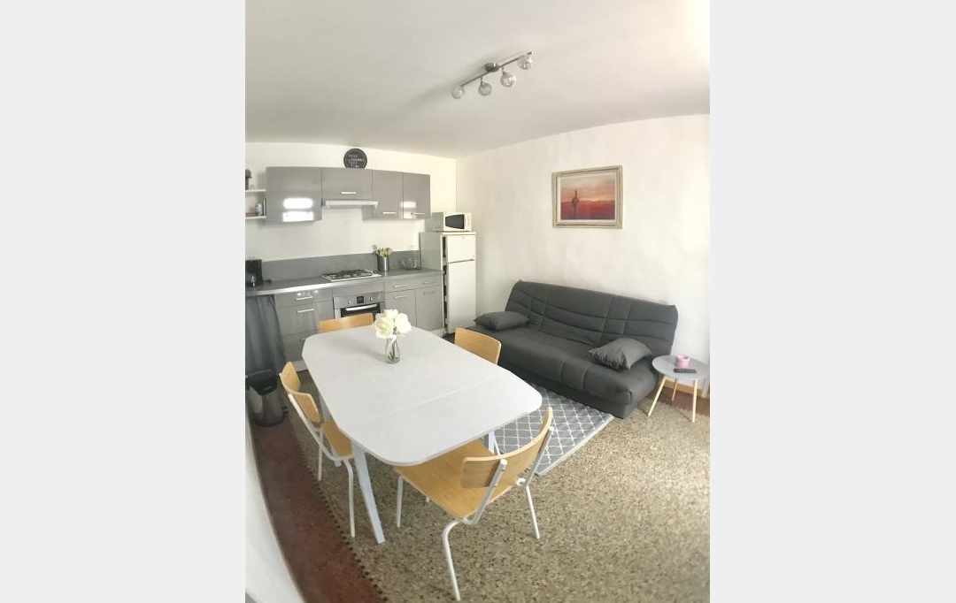 API AGENCE : Appartement | LE GRAU-DU-ROI (30240) | 50 m2 | 350 € 