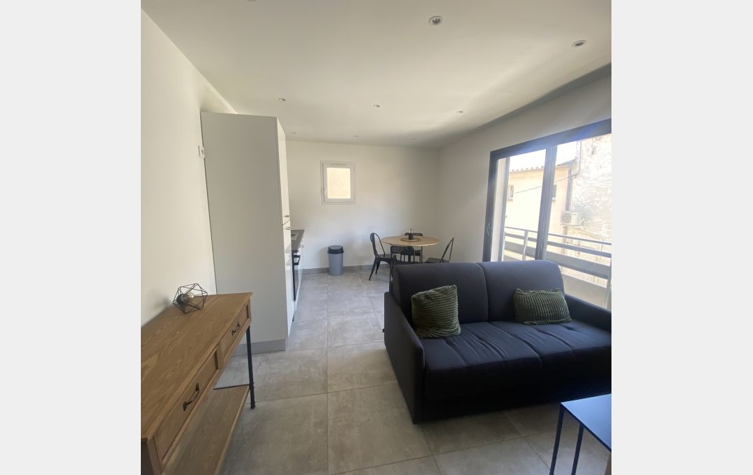 API AGENCE : Apartment | LE GRAU-DU-ROI (30240) | 39 m2 | 850 € 