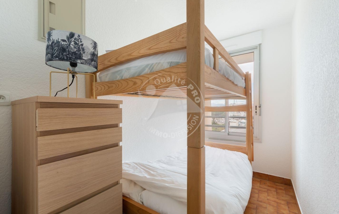API AGENCE : Appartement | LE GRAU-DU-ROI (30240) | 48 m2 | 1 000 € 