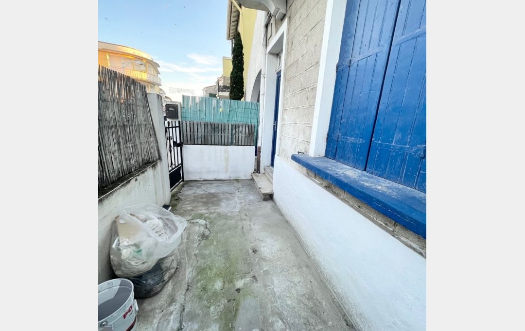 API AGENCE : Appartement | LE GRAU-DU-ROI (30240) | 34 m2 | 520 € 