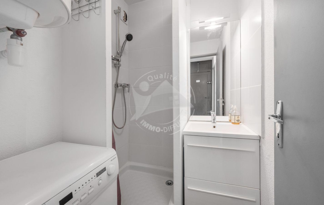 API AGENCE : Apartment | LE GRAU-DU-ROI (30240) | 29 m2 | 540 € 