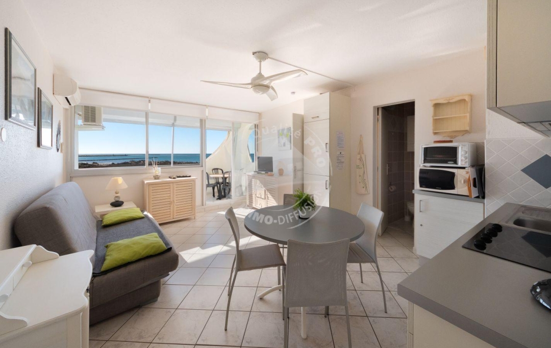 API AGENCE : Appartement | LE GRAU-DU-ROI (30240) | 30 m2 | 360 € 