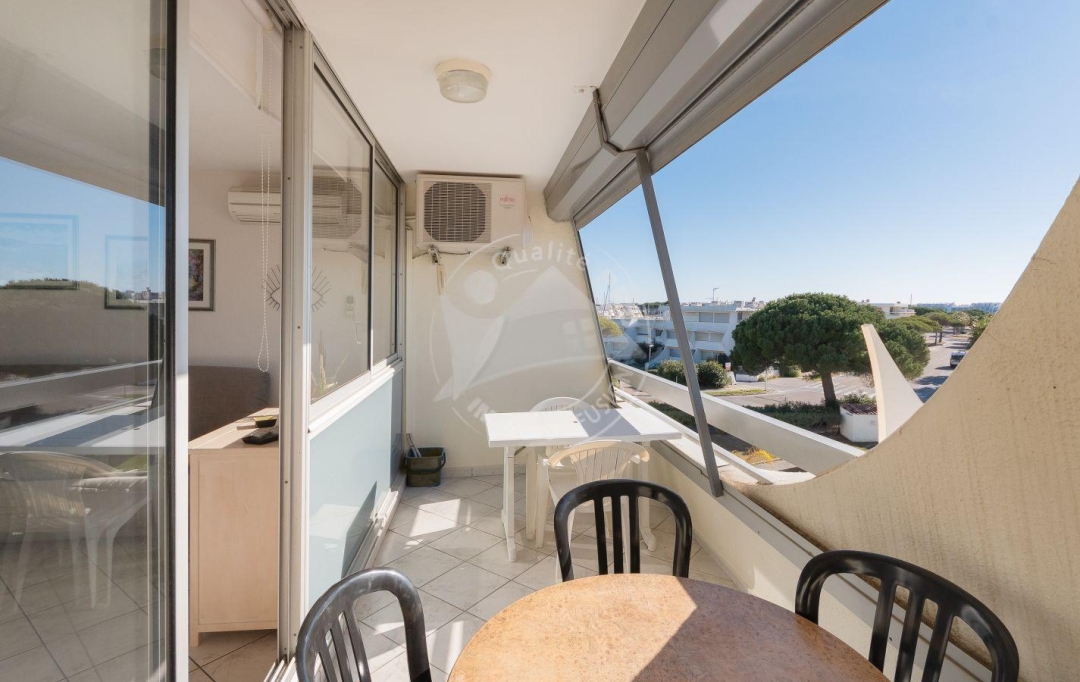 API AGENCE : Appartement | LE GRAU-DU-ROI (30240) | 30 m2 | 360 € 