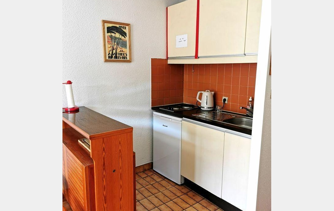 API AGENCE : Appartement | LE GRAU-DU-ROI (30240) | 25 m2 | 200 € 