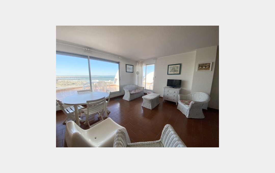 API AGENCE : Apartment | LE GRAU-DU-ROI (30240) | 62 m2 | 513 € 