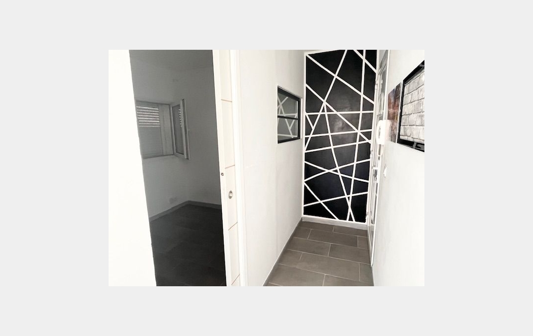 API AGENCE : Appartement | LE GRAU-DU-ROI (30240) | 33 m2 | 740 € 