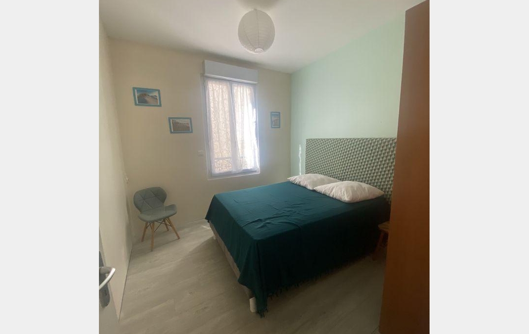 API AGENCE : Apartment | LE GRAU-DU-ROI (30240) | 42 m2 | 375 € 