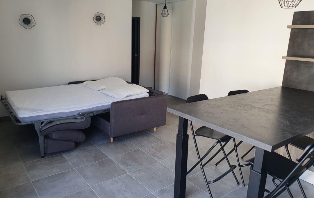 API AGENCE : Appartement | LE GRAU-DU-ROI (30240) | 40 m2 | 400 € 