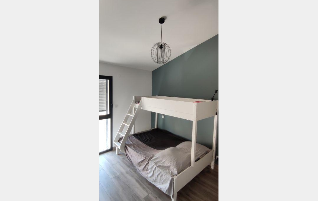 API AGENCE : Apartment | LE GRAU-DU-ROI (30240) | 72 m2 | 570 € 
