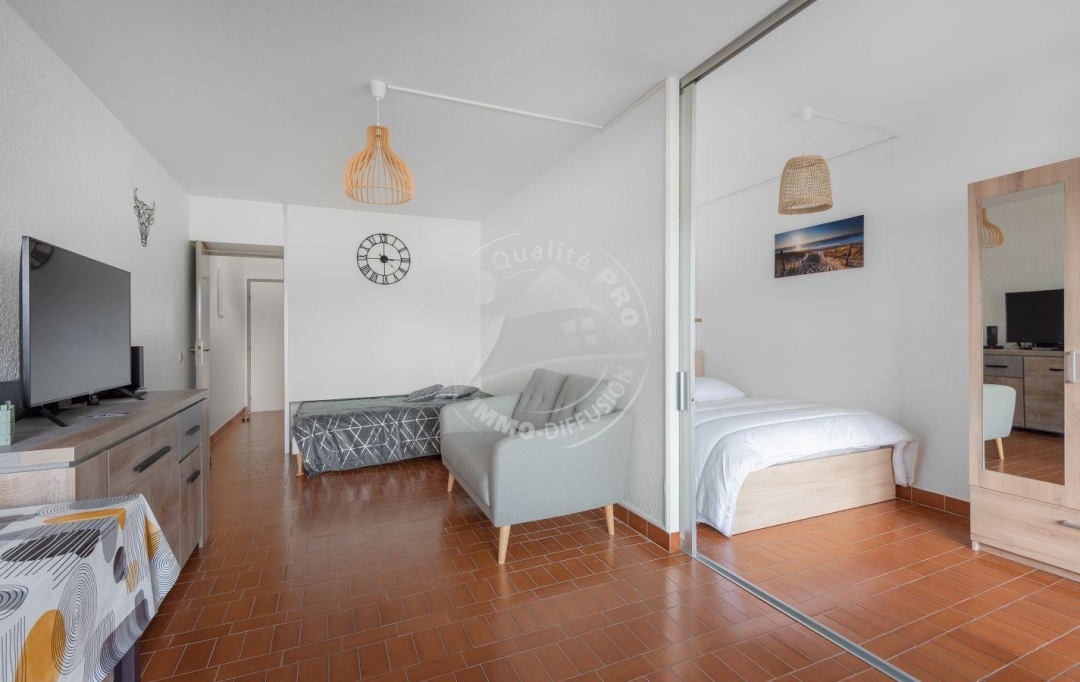 API AGENCE : Apartment | LE GRAU-DU-ROI (30240) | 41 m2 | 340 € 