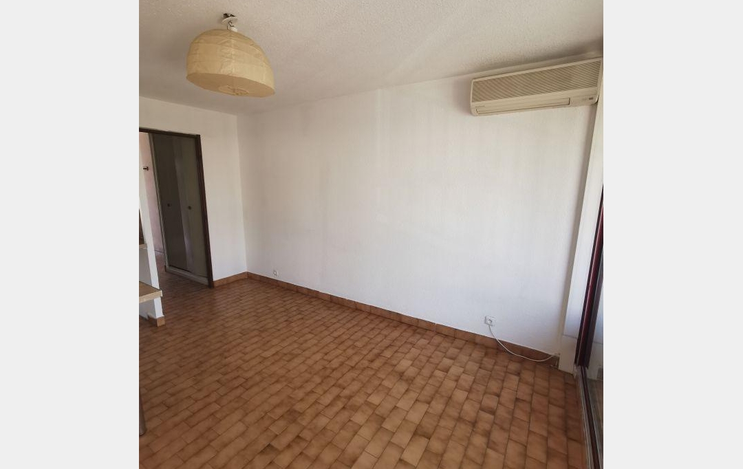 API AGENCE : Appartement | LE GRAU-DU-ROI (30240) | 28 m2 | 590 € 