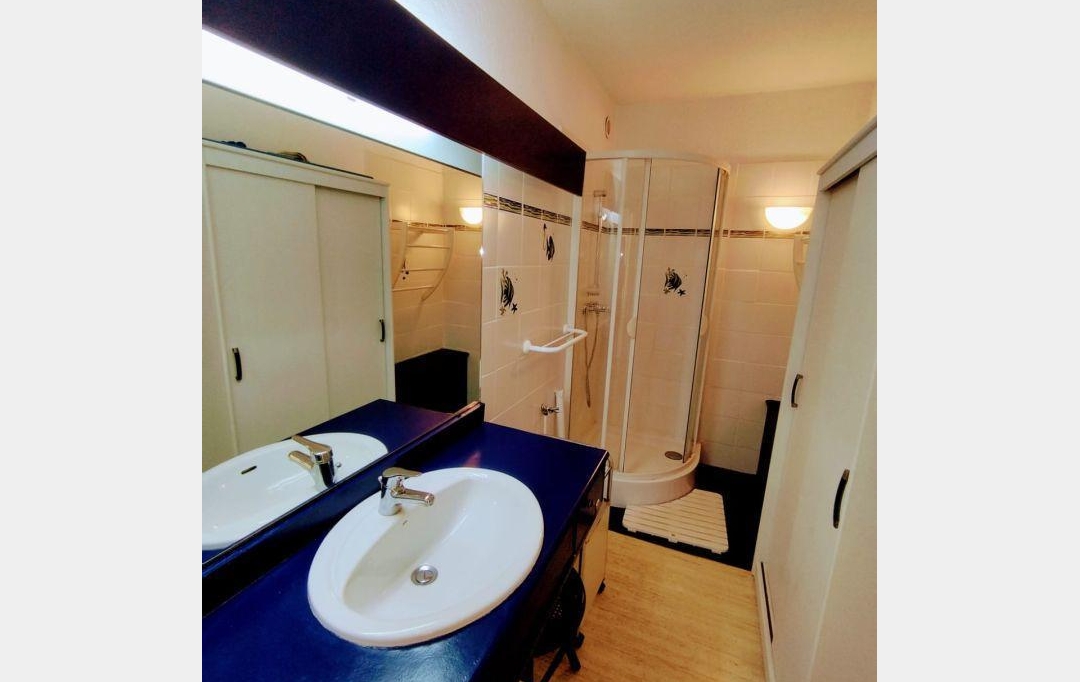 API AGENCE : Apartment | LE GRAU-DU-ROI (30240) | 37 m2 | 830 € 