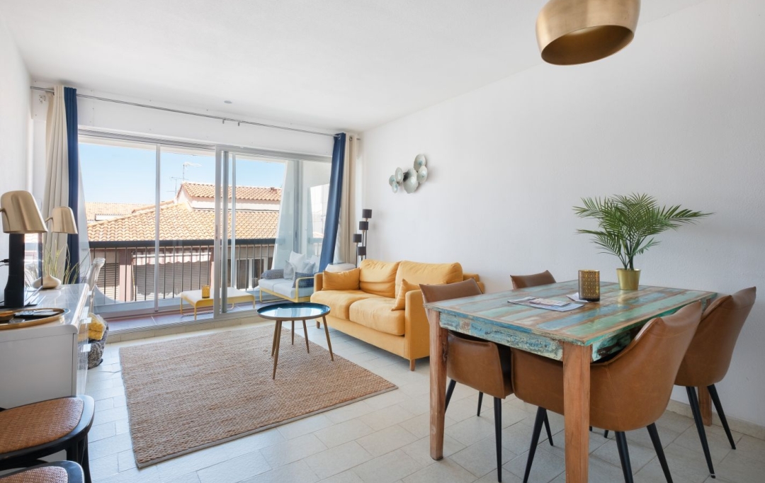 API AGENCE : Apartment | LE GRAU-DU-ROI (30240) | 40 m2 | 420 € 