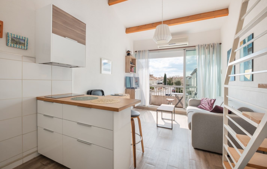 API AGENCE : Apartment | LE GRAU-DU-ROI (30240) | 39 m2 | 330 € 