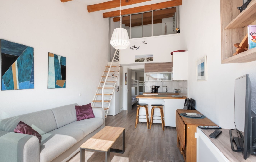 API AGENCE : Apartment | LE GRAU-DU-ROI (30240) | 39 m2 | 330 € 