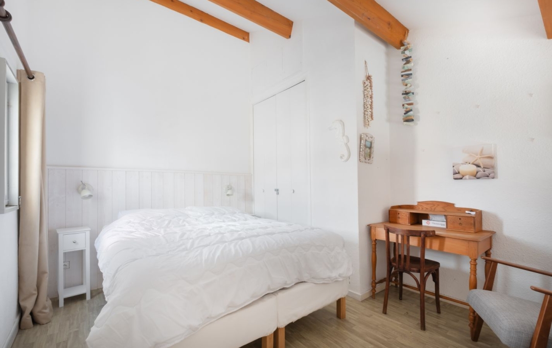 API AGENCE : Apartment | LE GRAU-DU-ROI (30240) | 39 m2 | 330 € 