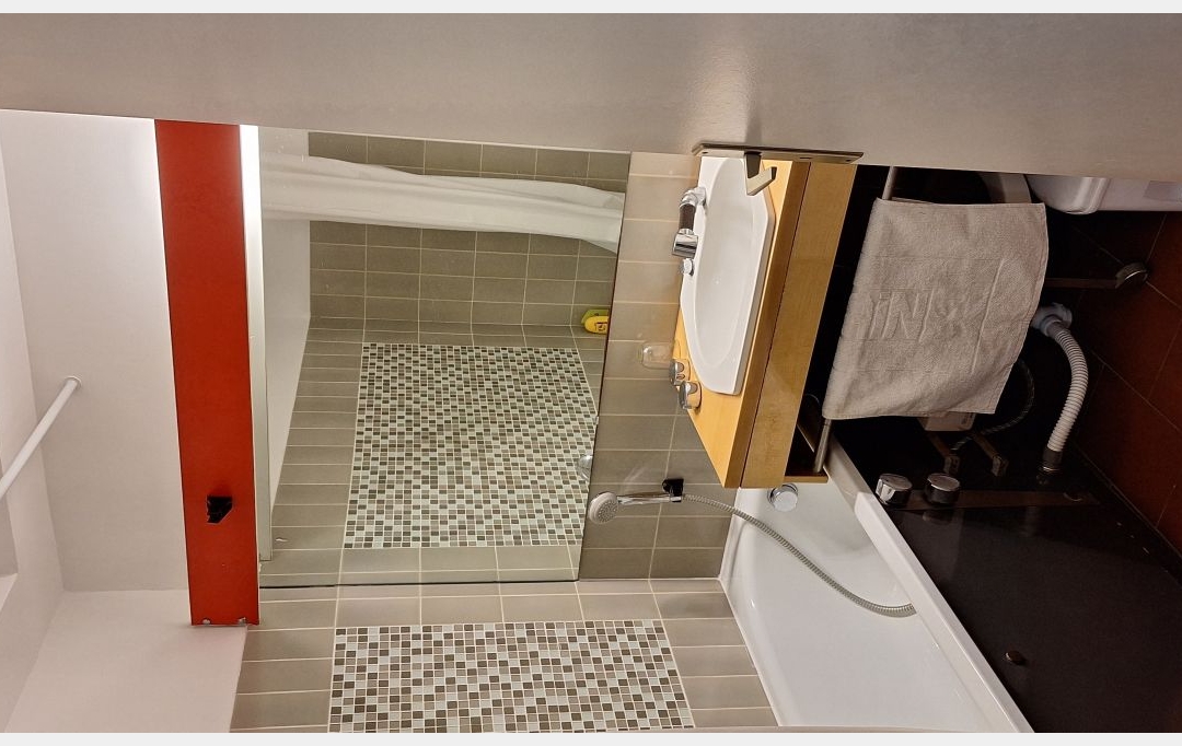 API AGENCE : Apartment | LE GRAU-DU-ROI (30240) | 33 m2 | 580 € 