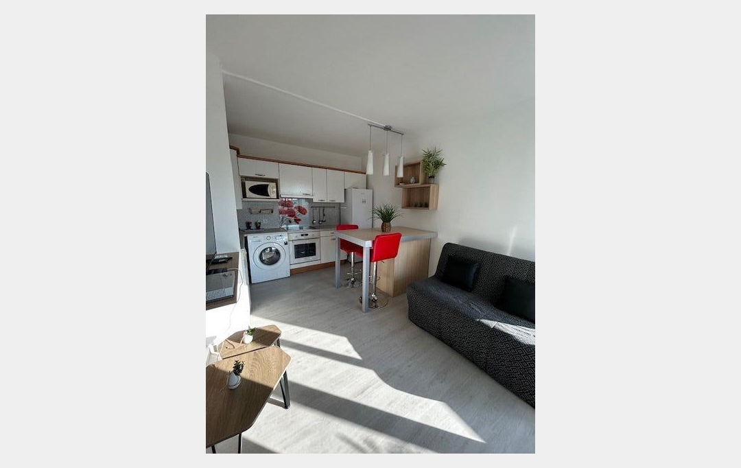 API AGENCE : Apartment | LE GRAU-DU-ROI (30240) | 31 m2 | 695 € 