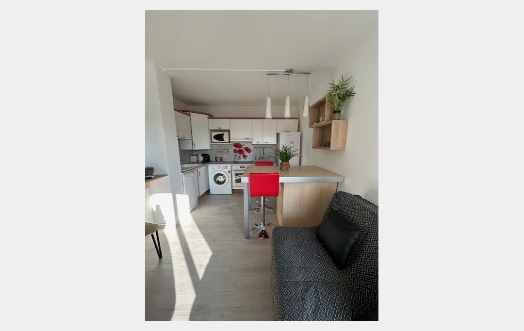API AGENCE : Apartment | LE GRAU-DU-ROI (30240) | 31 m2 | 695 € 