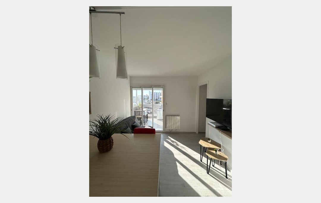 API AGENCE : Apartment | LE GRAU-DU-ROI (30240) | 31 m2 | 695 € 