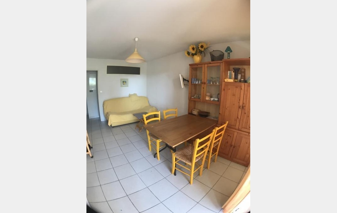 API AGENCE : Apartment | LE GRAU-DU-ROI (30240) | 36 m2 | 334 € 