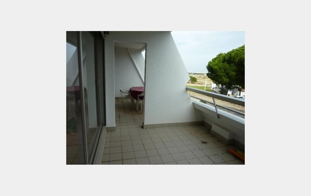 API AGENCE : Appartement | LE GRAU-DU-ROI (30240) | 35 m2 | 250 € 