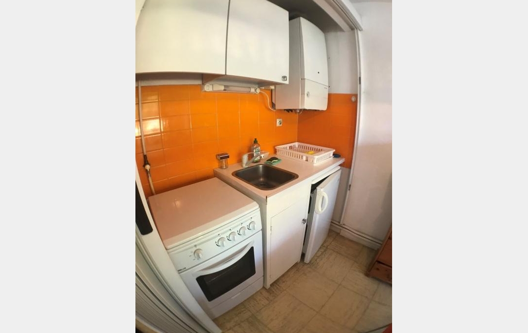 API AGENCE : Appartement | LE GRAU-DU-ROI (30240) | 35 m2 | 250 € 