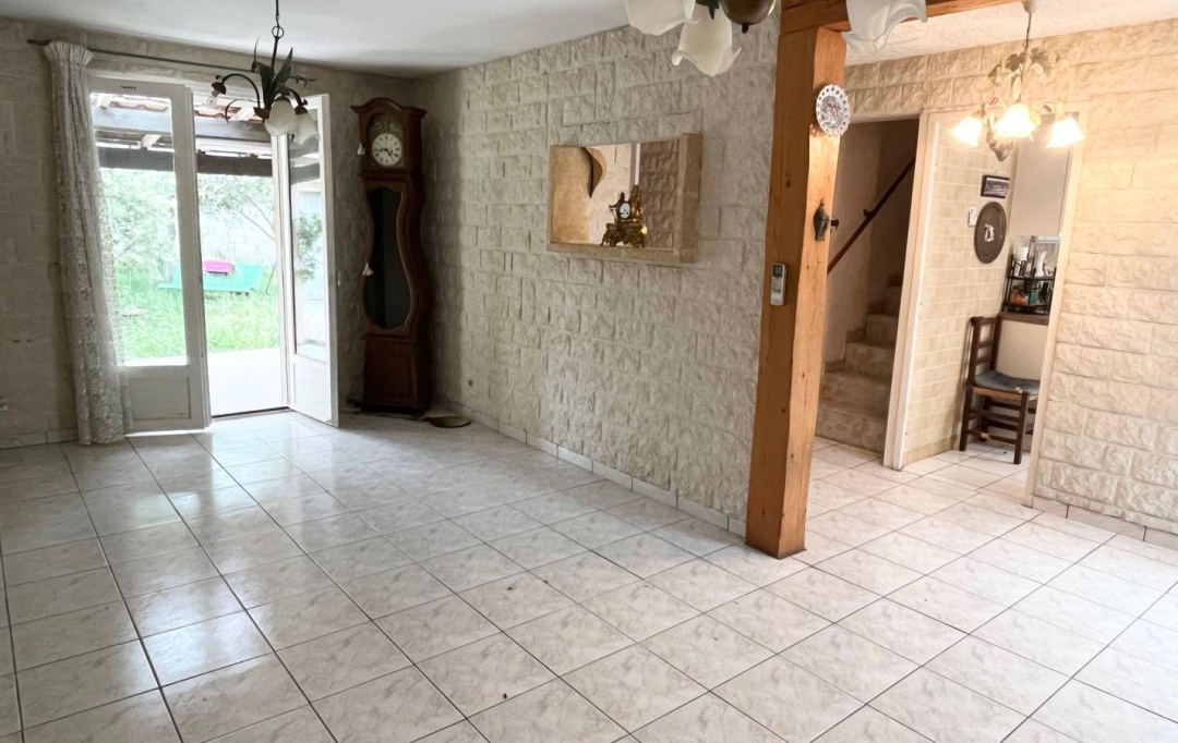 API AGENCE : Maison / Villa | LE GRAU-DU-ROI (30240) | 86 m2 | 484 000 € 