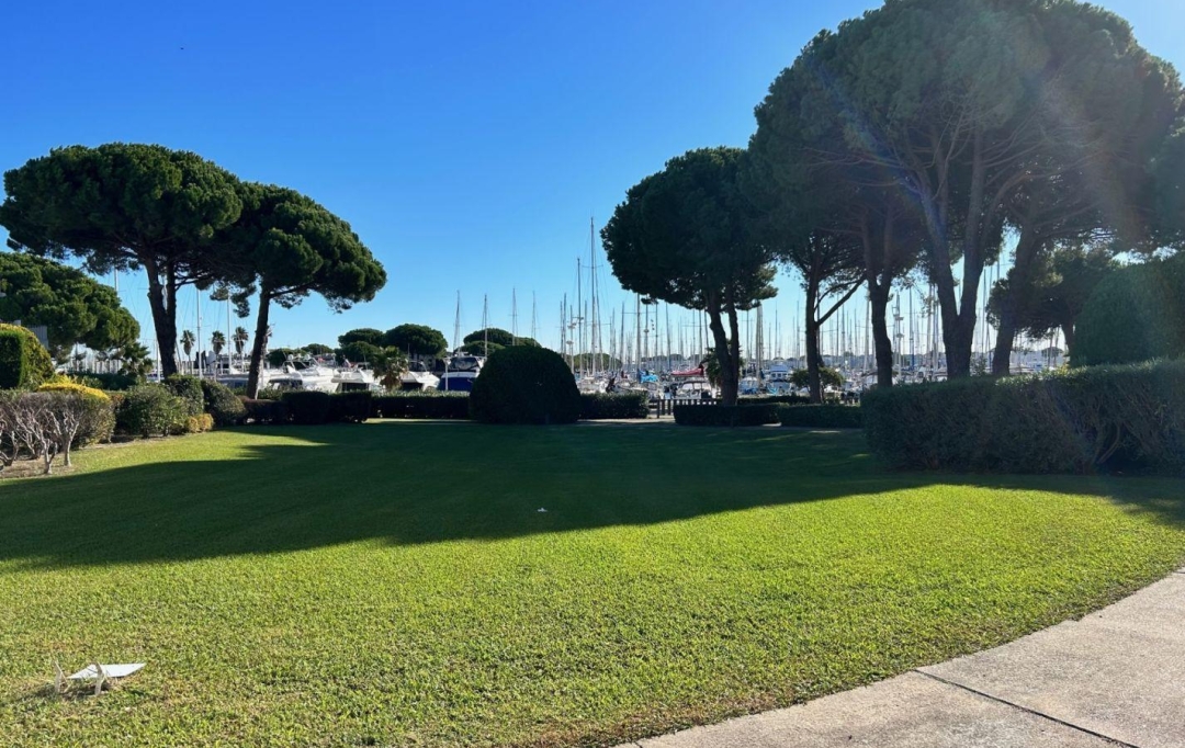 API AGENCE : Apartment | PORT-CAMARGUE (30240) | 29 m2 | 190 000 € 