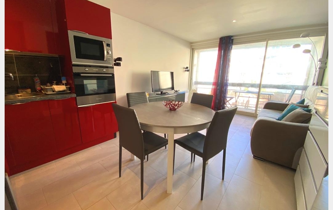 API AGENCE : Appartement | LE GRAU-DU-ROI (30240) | 27 m2 | 163 000 € 