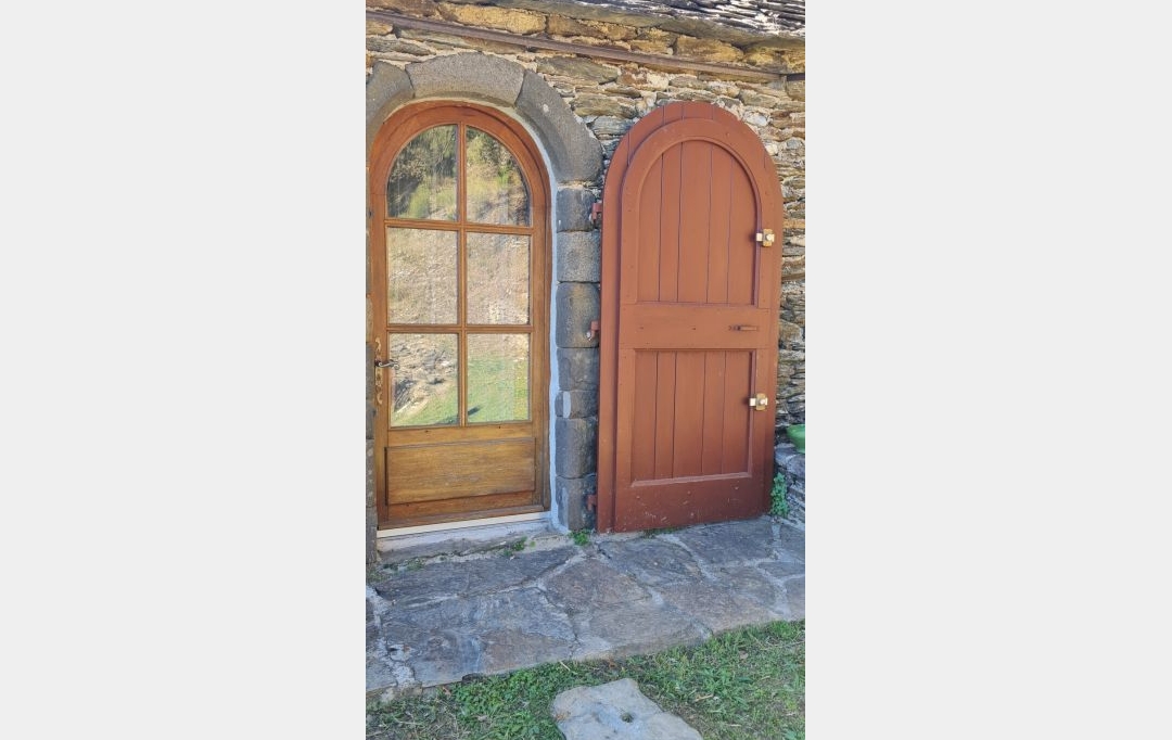 API AGENCE : House | SAINT-MARTIN-DE-LANSUSCLE (48110) | 89 m2 | 149 000 € 