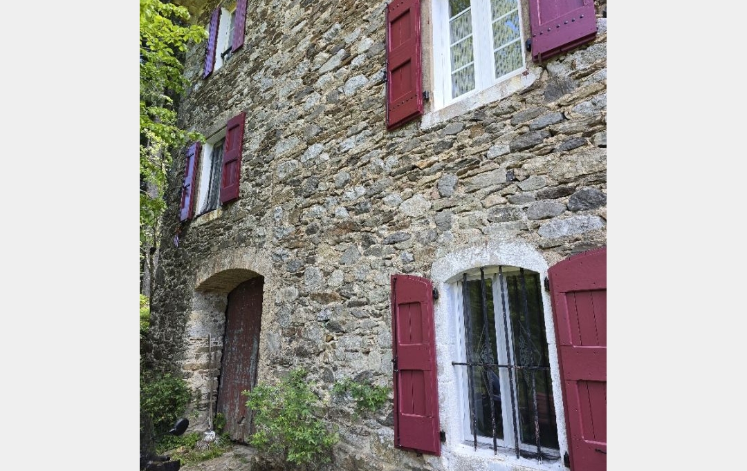 API AGENCE : Domain / Estate | L'ESTRECHURE (30124) | 321 m2 | 572 000 € 