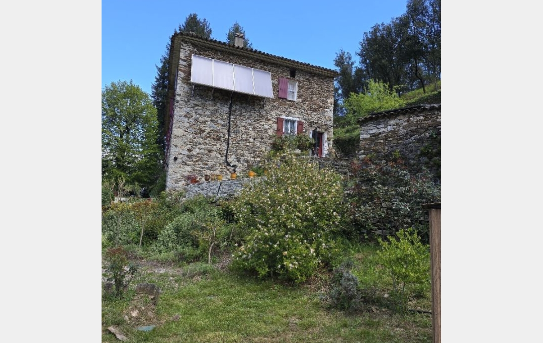 API AGENCE : Domain / Estate | L'ESTRECHURE (30124) | 321 m2 | 572 000 € 