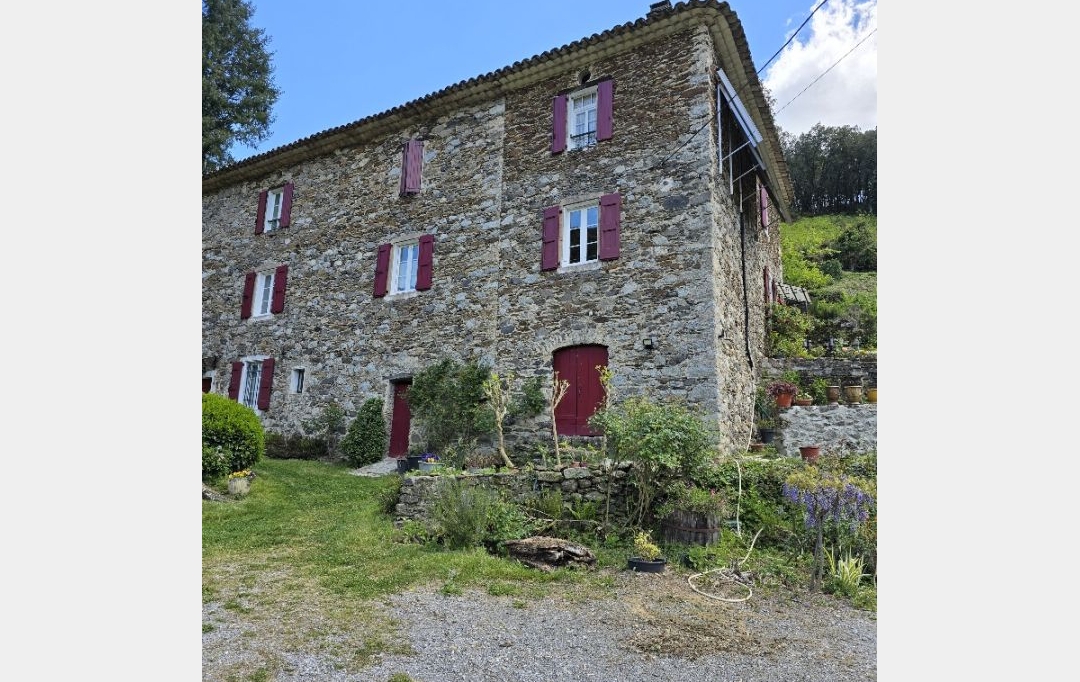 API AGENCE : Domain / Estate | L'ESTRECHURE (30124) | 321 m2 | 572 000 € 