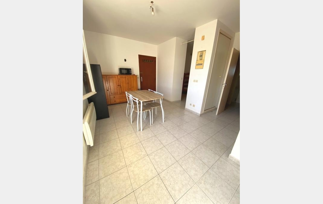 API AGENCE : Appartement | LE GRAU-DU-ROI (30240) | 27 m2 | 111 300 € 