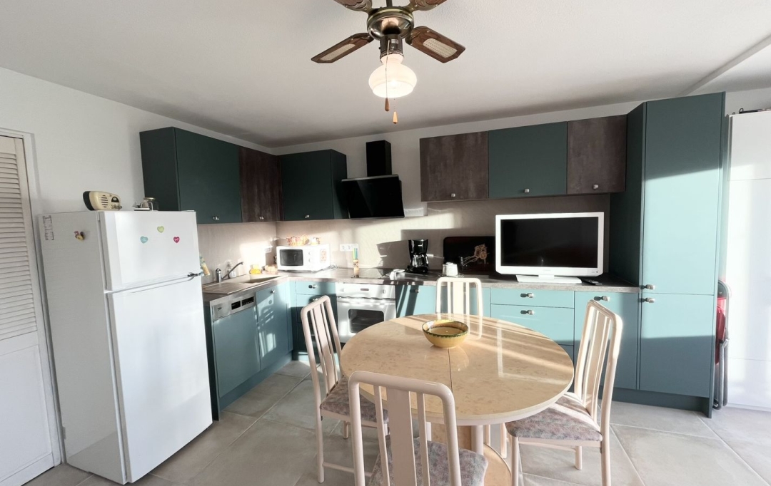 API AGENCE : Appartement | LE GRAU-DU-ROI (30240) | 37 m2 | 293 440 € 