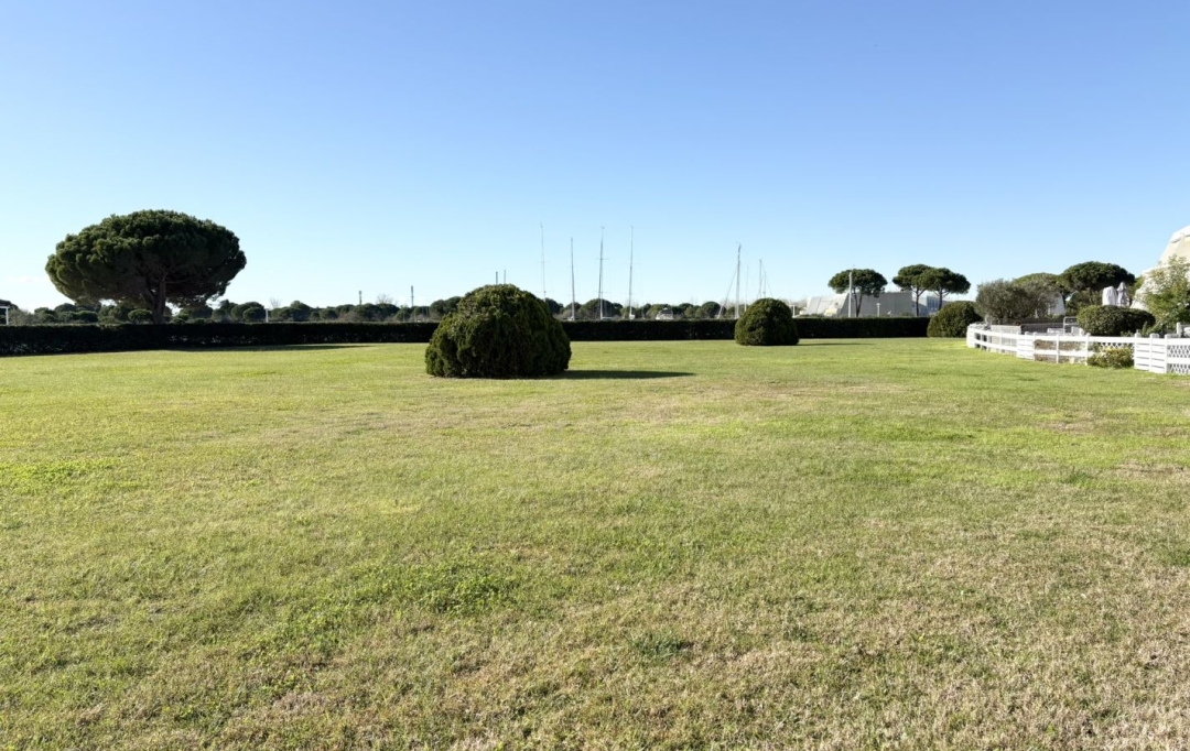 API AGENCE : Appartement | LE GRAU-DU-ROI (30240) | 37 m2 | 293 440 € 