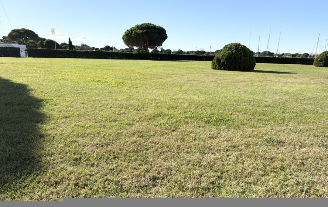 API AGENCE : Appartement | LE GRAU-DU-ROI (30240) | 37 m2 | 293 440 € 