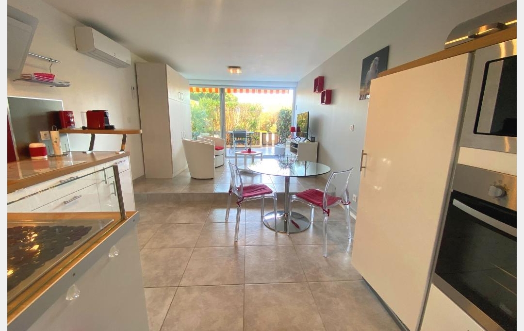 API AGENCE : Appartement | LE GRAU-DU-ROI (30240) | 35 m2 | 221 130 € 
