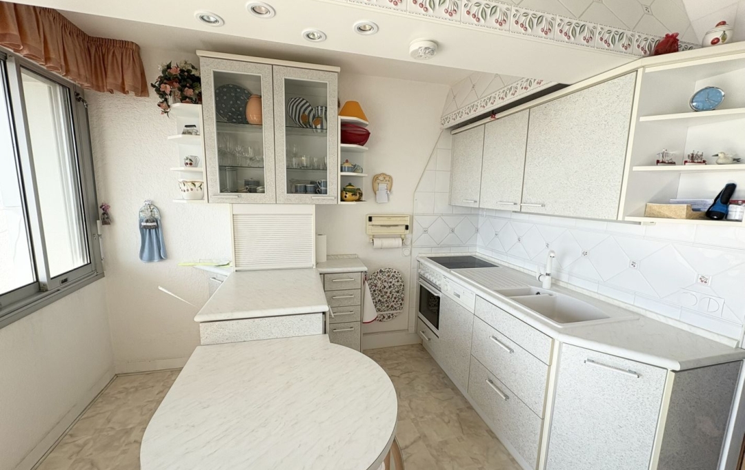 API AGENCE : Apartment | LE GRAU-DU-ROI (30240) | 28 m2 | 278 000 € 