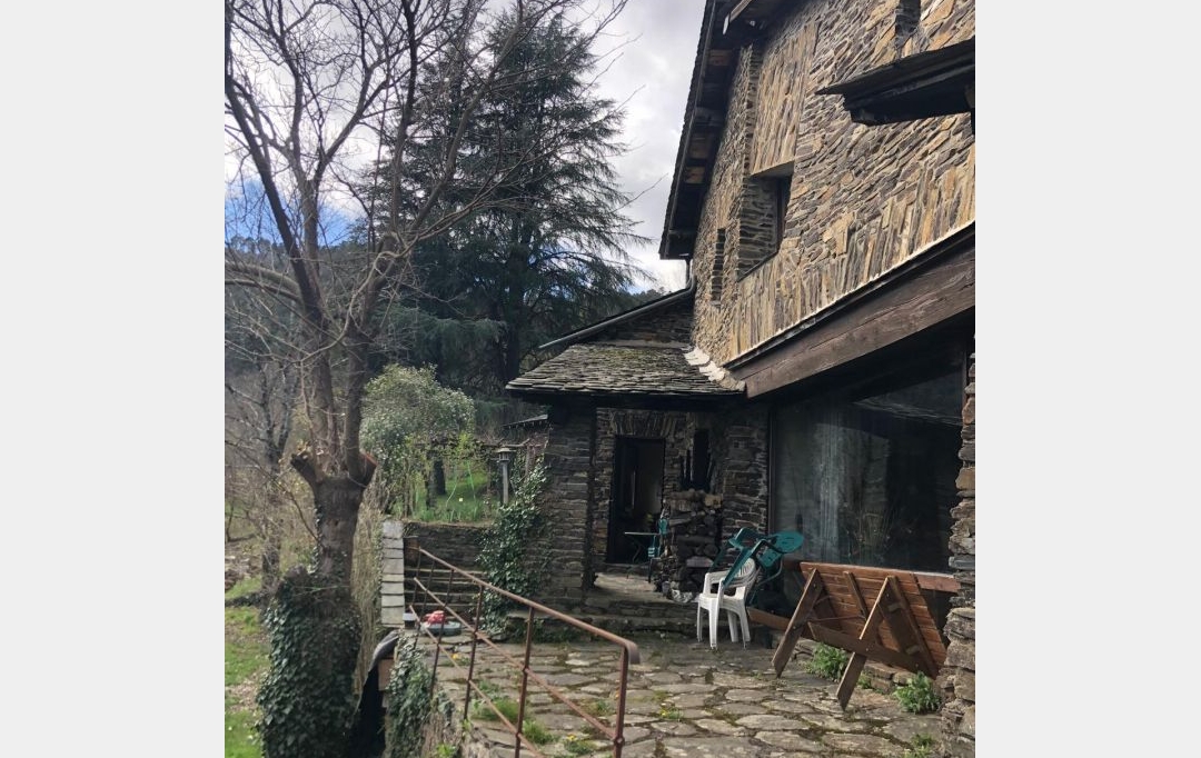 API AGENCE : House | SAINTE-CROIX-VALLEE-FRANCAISE (48110) | 275 m2 | 550 000 € 