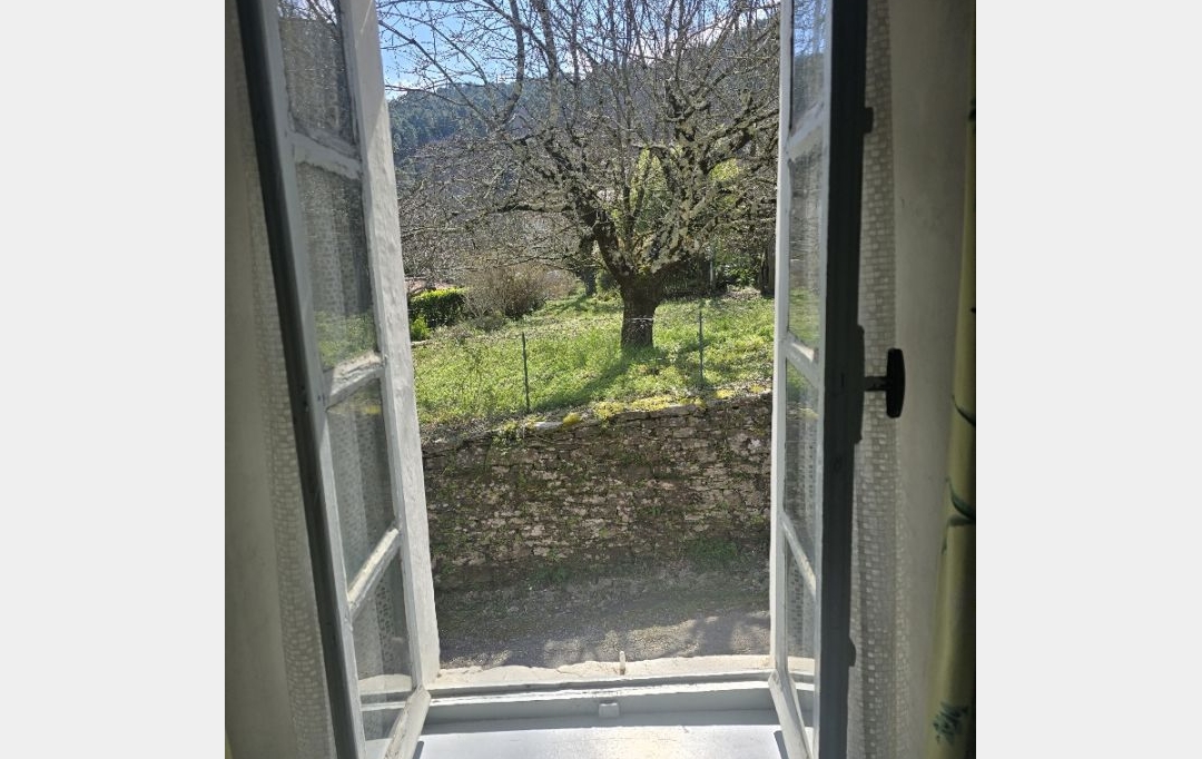 API AGENCE : House | SAINTE-CROIX-VALLEE-FRANCAISE (48110) | 70 m2 | 210 000 € 