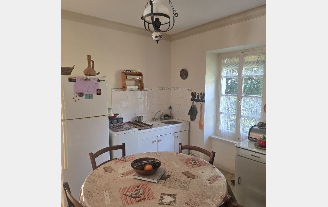 API AGENCE : House | SAINTE-CROIX-VALLEE-FRANCAISE (48110) | 70 m2 | 210 000 € 