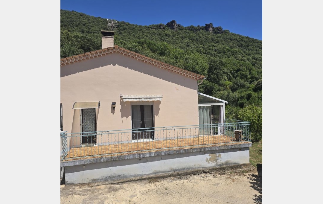 API AGENCE : Maison / Villa | SAINT-JEAN-DU-GARD (30270) | 110 m2 | 393 000 € 