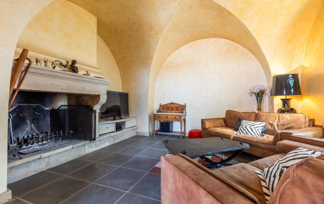 API AGENCE : Maison / Villa | AIGUES-MORTES (30220) | 185 m2 | 895 260 € 