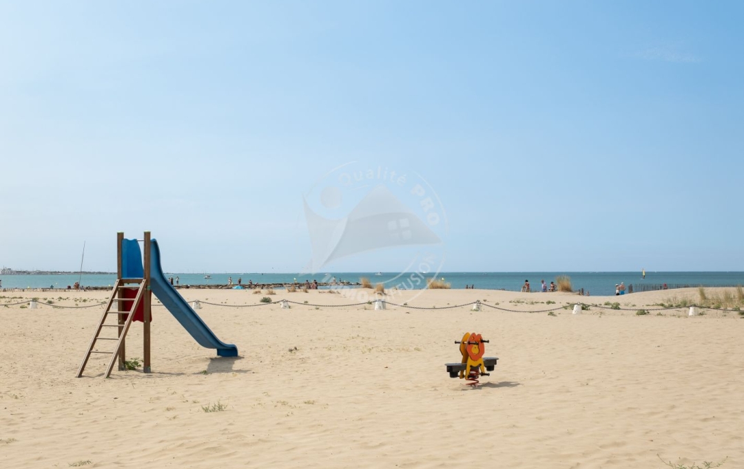API AGENCE : Appartement | LE GRAU-DU-ROI (30240) | 28 m2 | 250 000 € 