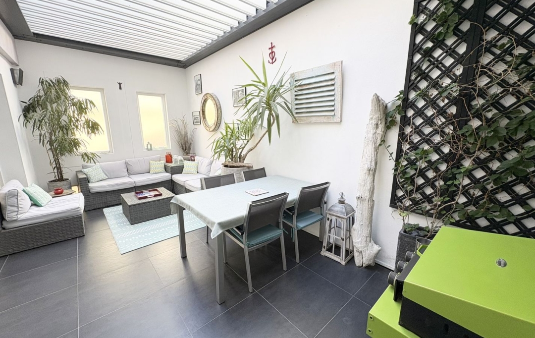 API AGENCE : House | LE GRAU-DU-ROI (30240) | 120 m2 | 590 000 € 